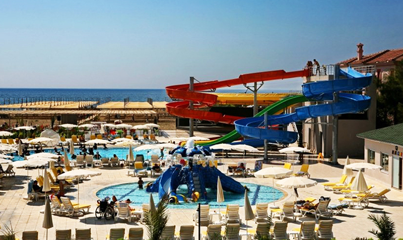 Hedef Beach Resort Hotel